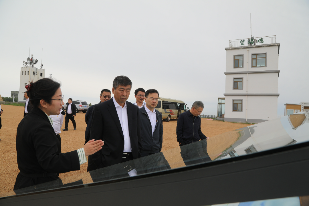 中國(guó)林業(yè)集團(tuán)赴塞罕壩林場(chǎng)學(xué)習(xí)調(diào)研